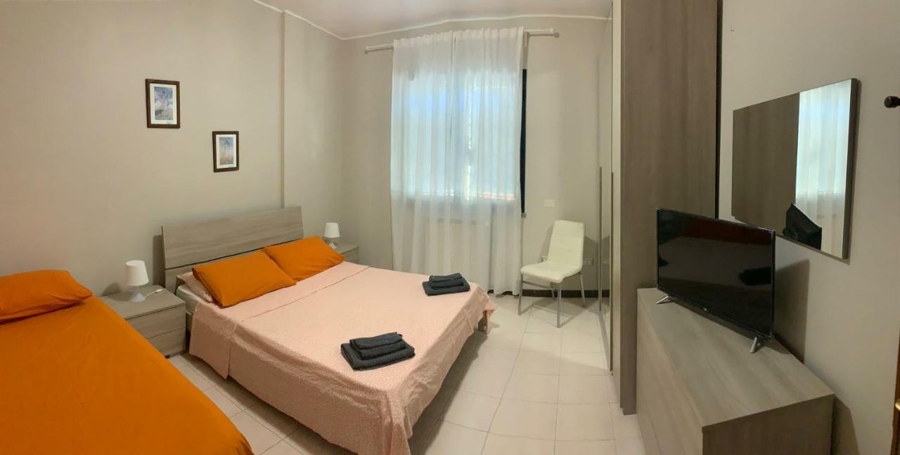 Hotel 32 à Ciampino Extérieur photo